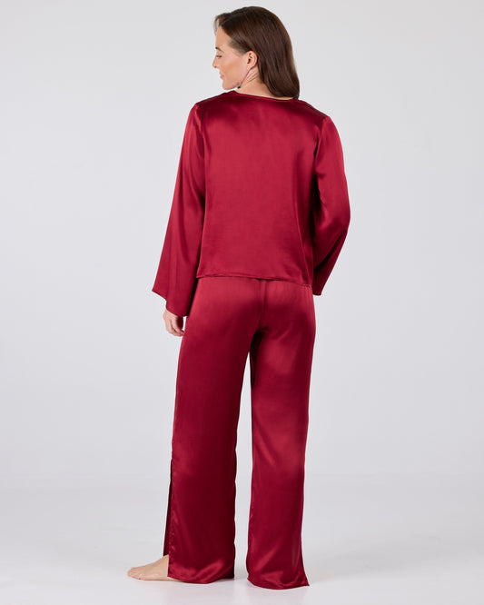 Amelia set